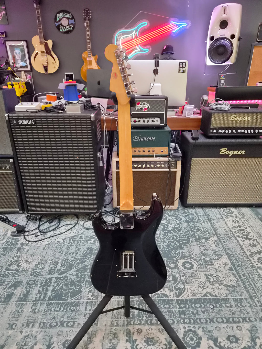 Squier "Yako" Strat