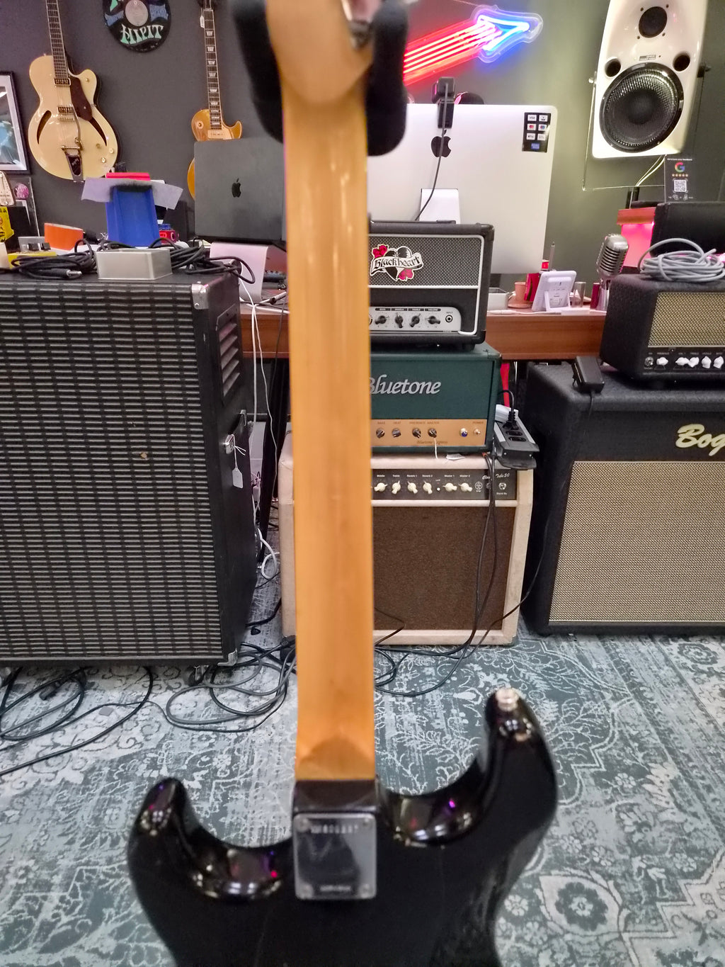 Squier "Yako" Strat