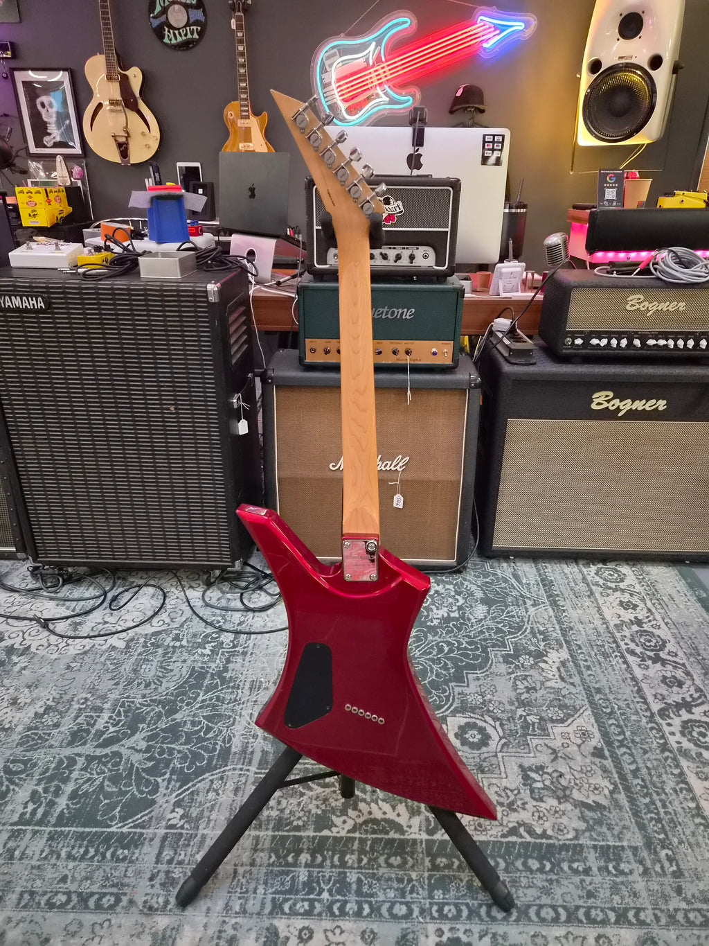Jackson JS Series JS30KE Kelly Metallic Red