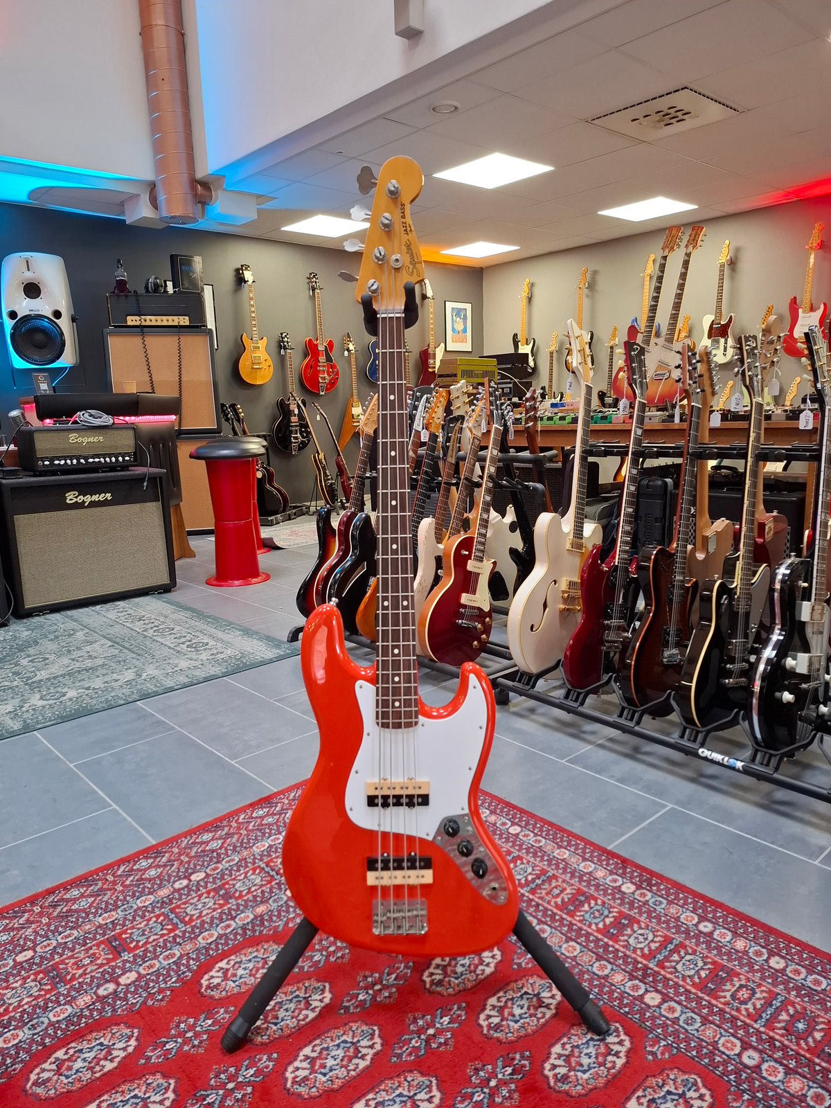 Squier JV-Series Jazz Bass "Modded" 1984