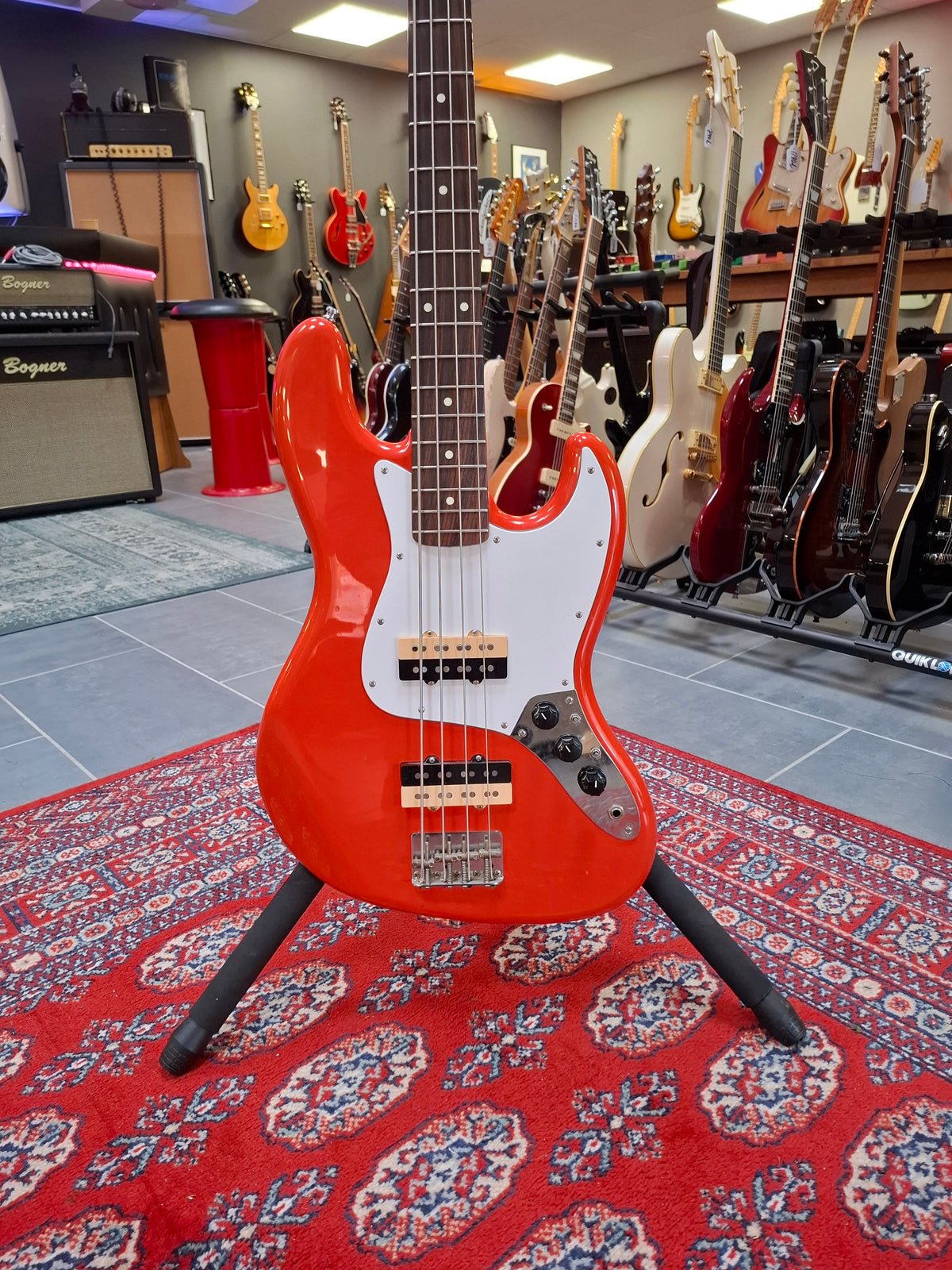 Squier JV-Series Jazz Bass "Modded" 1984