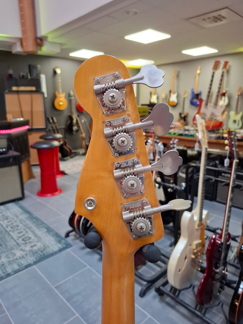 Squier JV-Series Jazz Bass "Modded" 1984