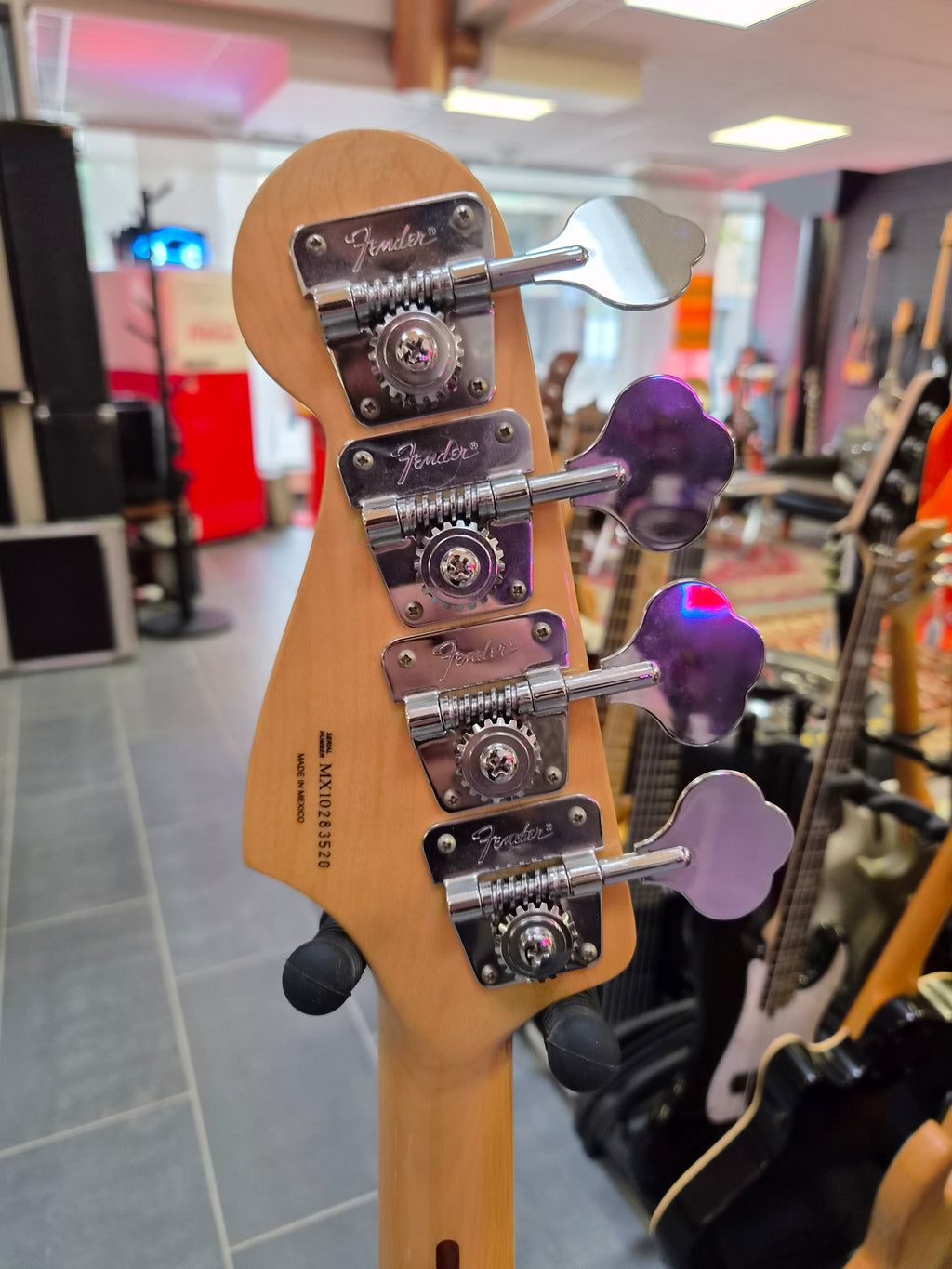 Fender Classic Series '70s Jazz Bass