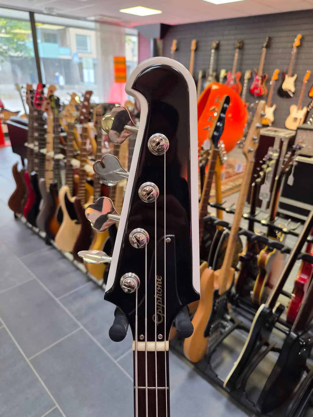 Epiphone Thunderbird Vintage Pro Bass Alpine White