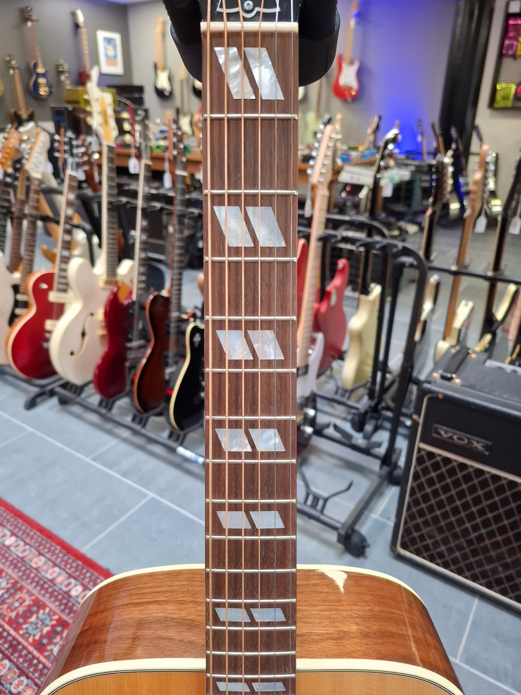 Gibson Hummingbird Studio Walnut