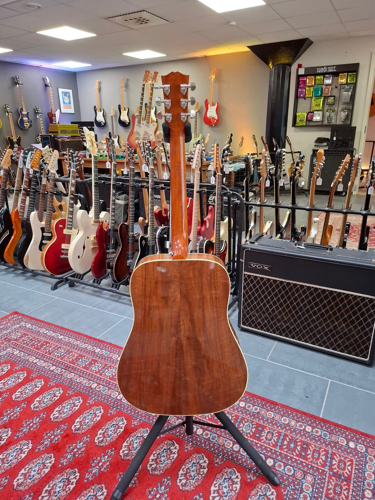 Gibson Hummingbird Studio Walnut