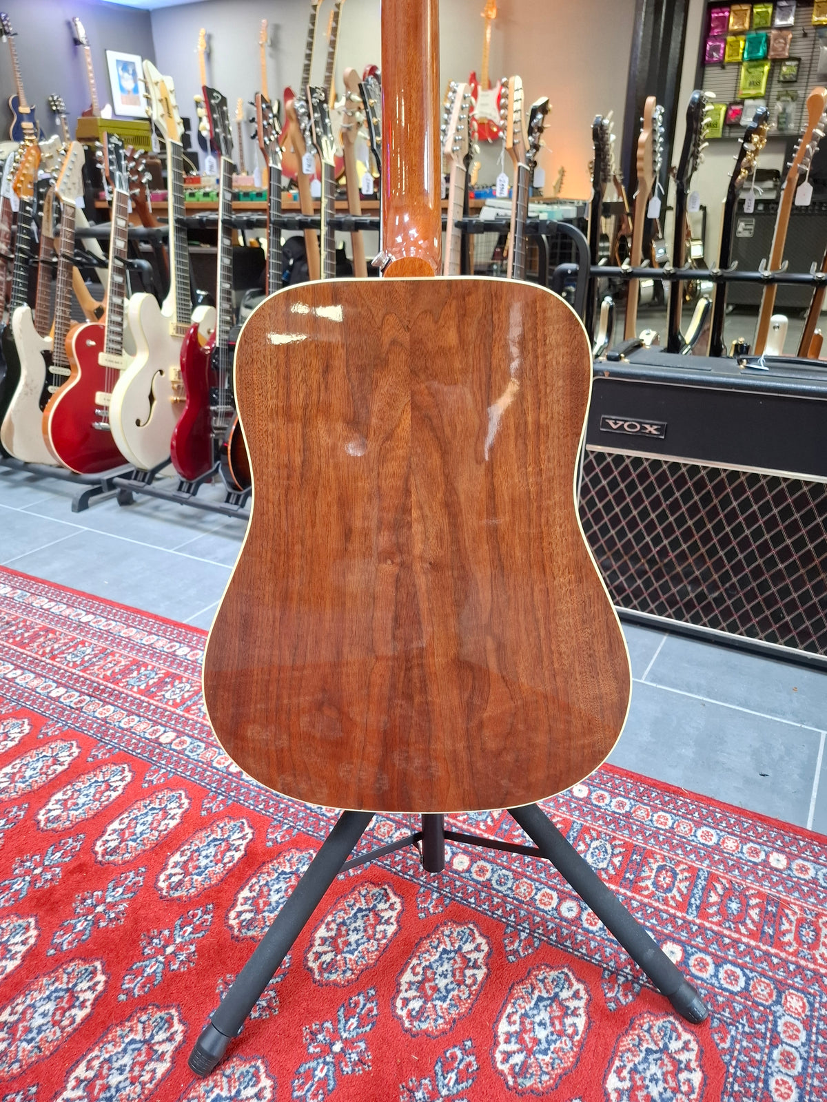 Gibson Hummingbird Studio Walnut