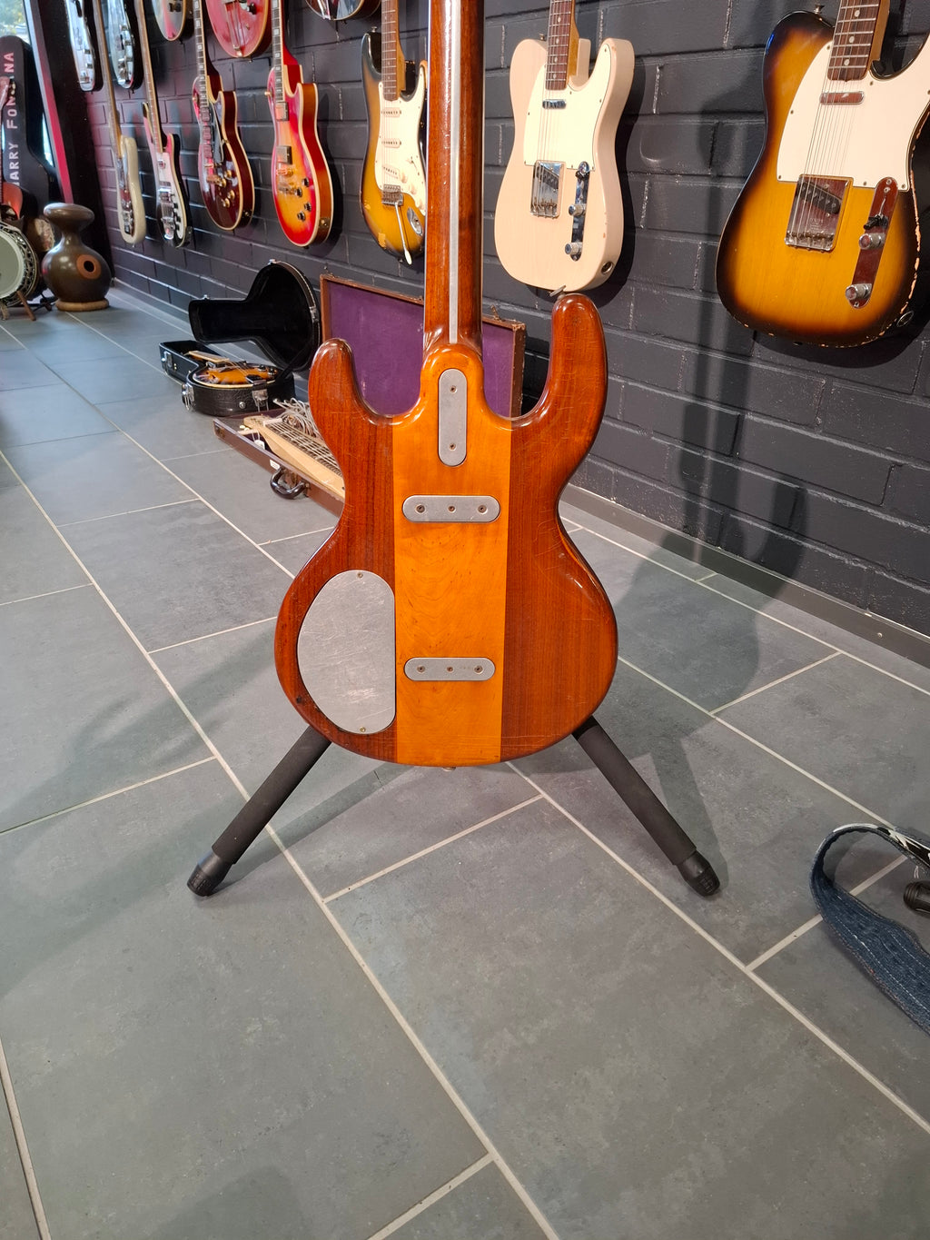 Kramer 650B Fretless 1970s