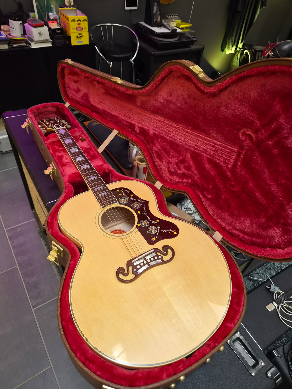 Gibson SJ-200 Early 50`s Golden Era Custom Shop Adirondack Natural 2024