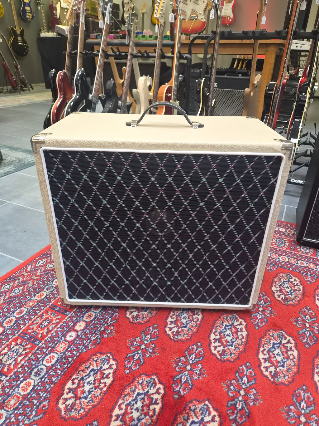 No Name 1x12" Cabinet w/ Fane 122/12 30W 8 Ohm