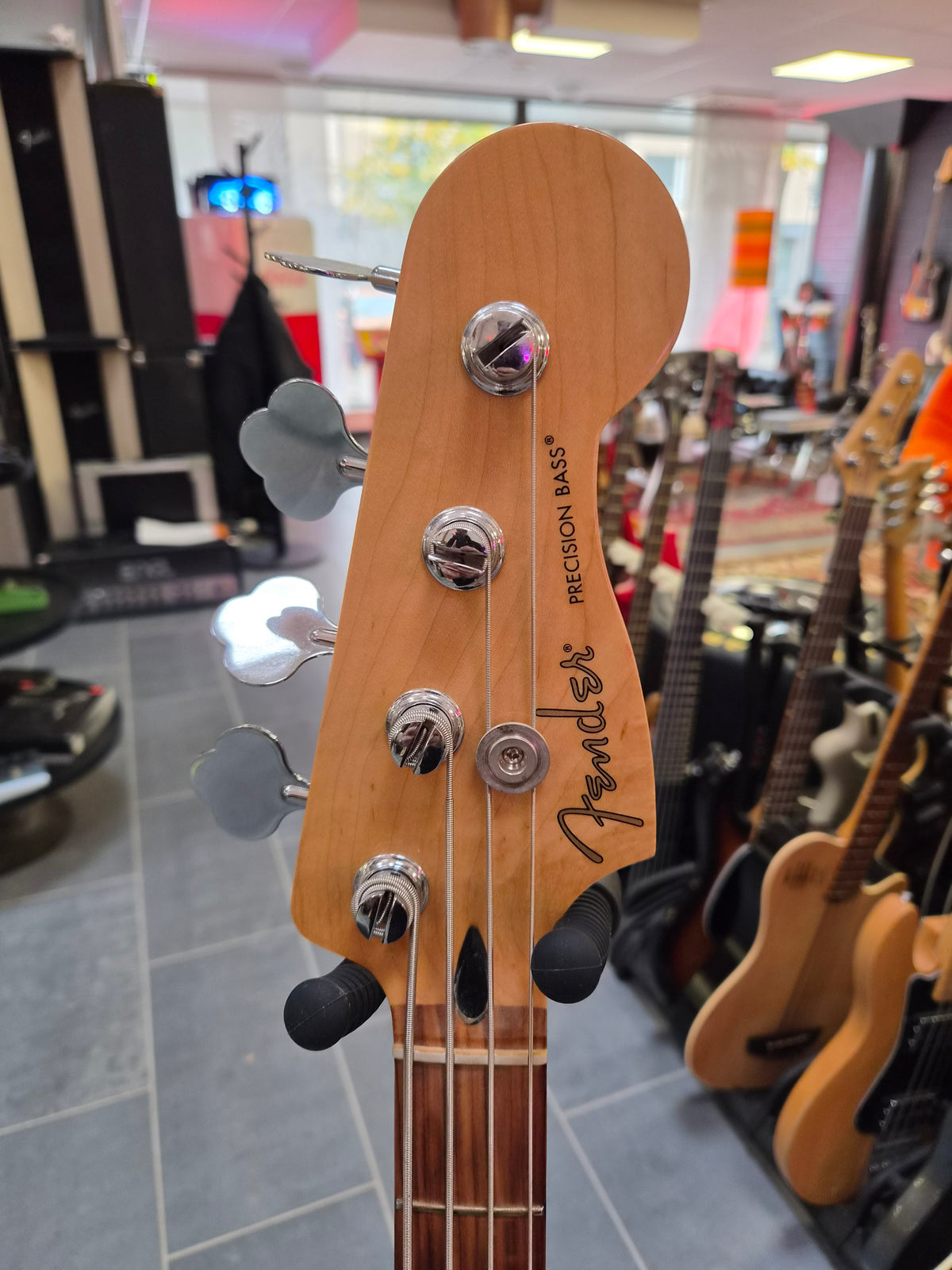 Fender Player Precision Bass Candy Apple Red 2023