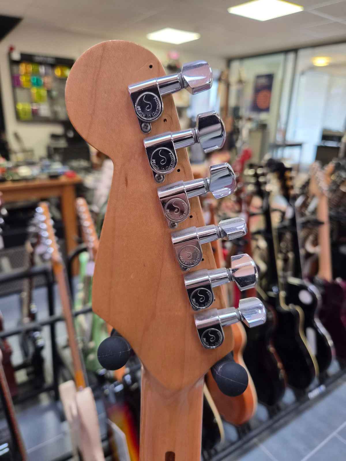 Fender Standard Stratocaster "Arbiter" Hank Marvin Promo 1997