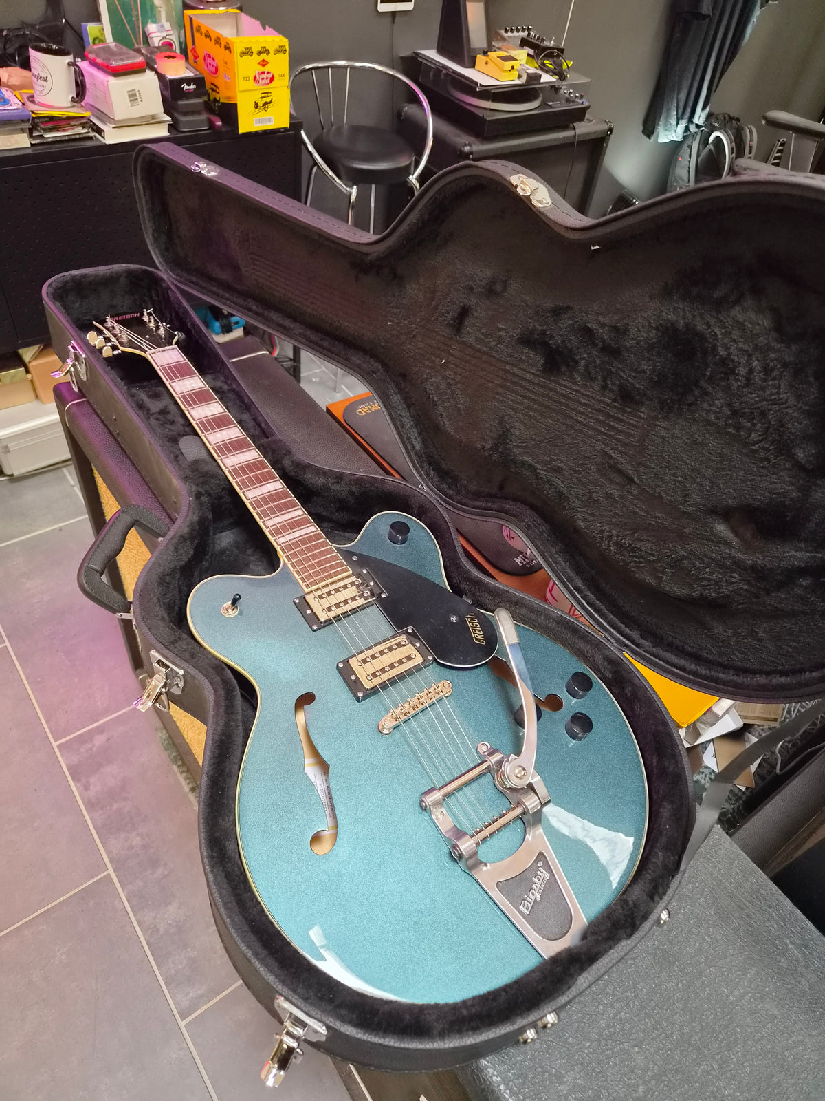 Gretsch G2622T/GNMTL