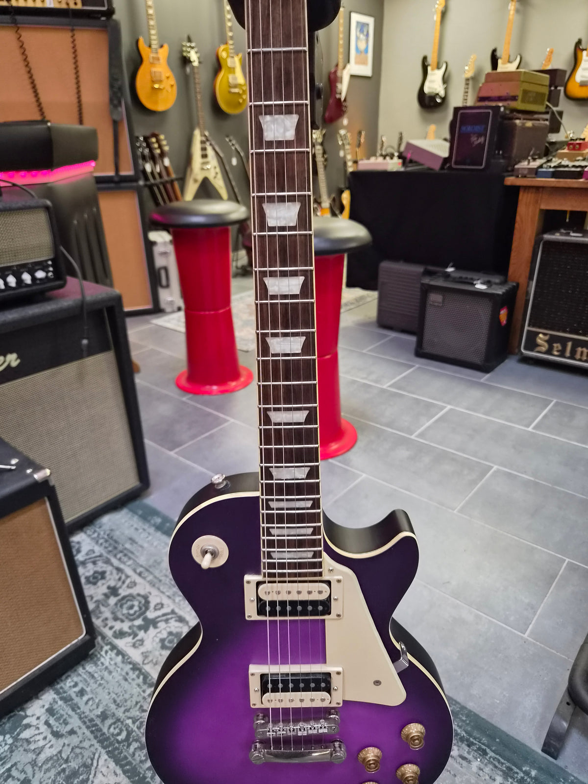 Epiphone Les Paul Classic Worn Purple