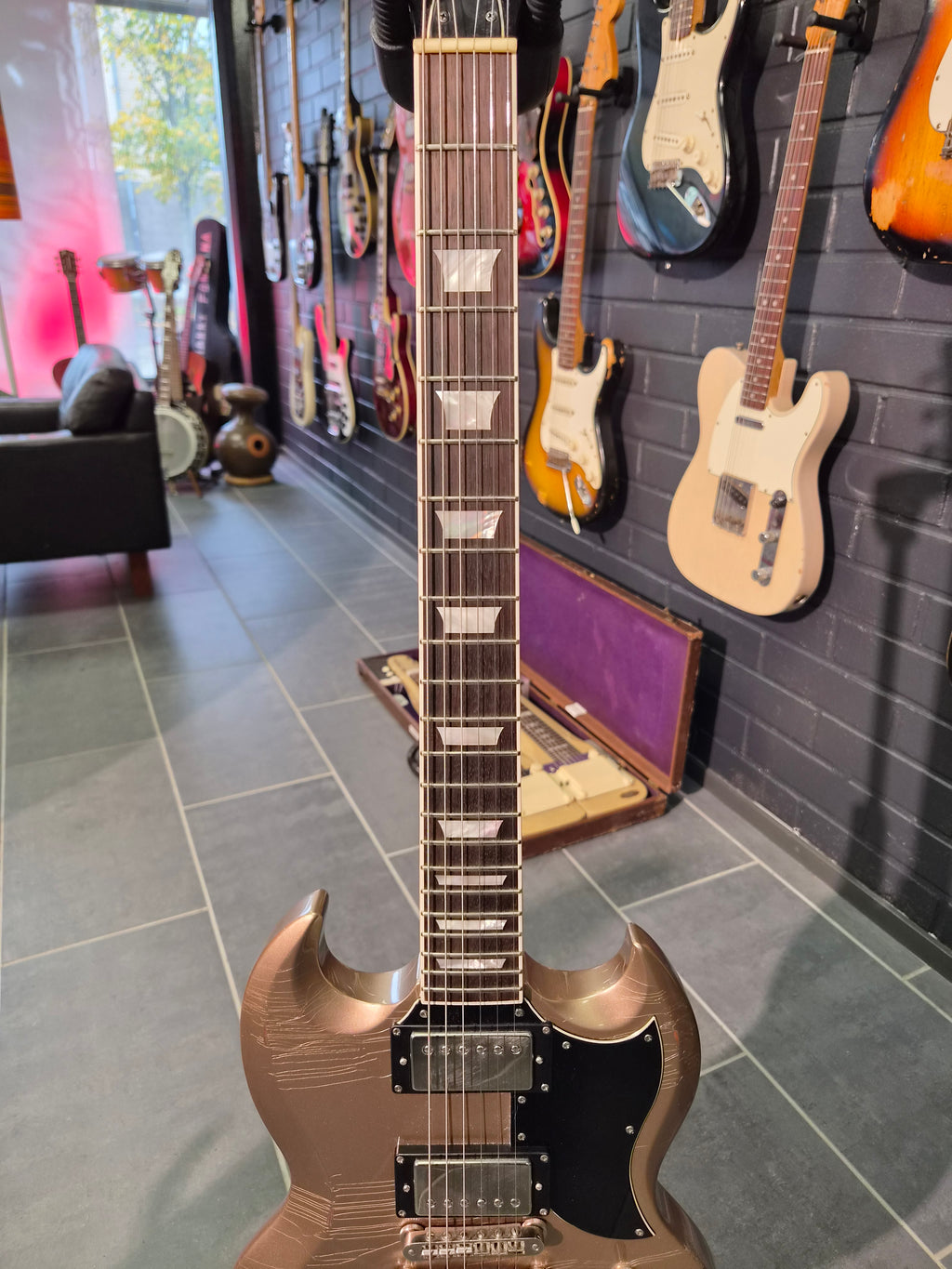 Maybach Albatroz 65-2 Aged Shoreline Gold 2023