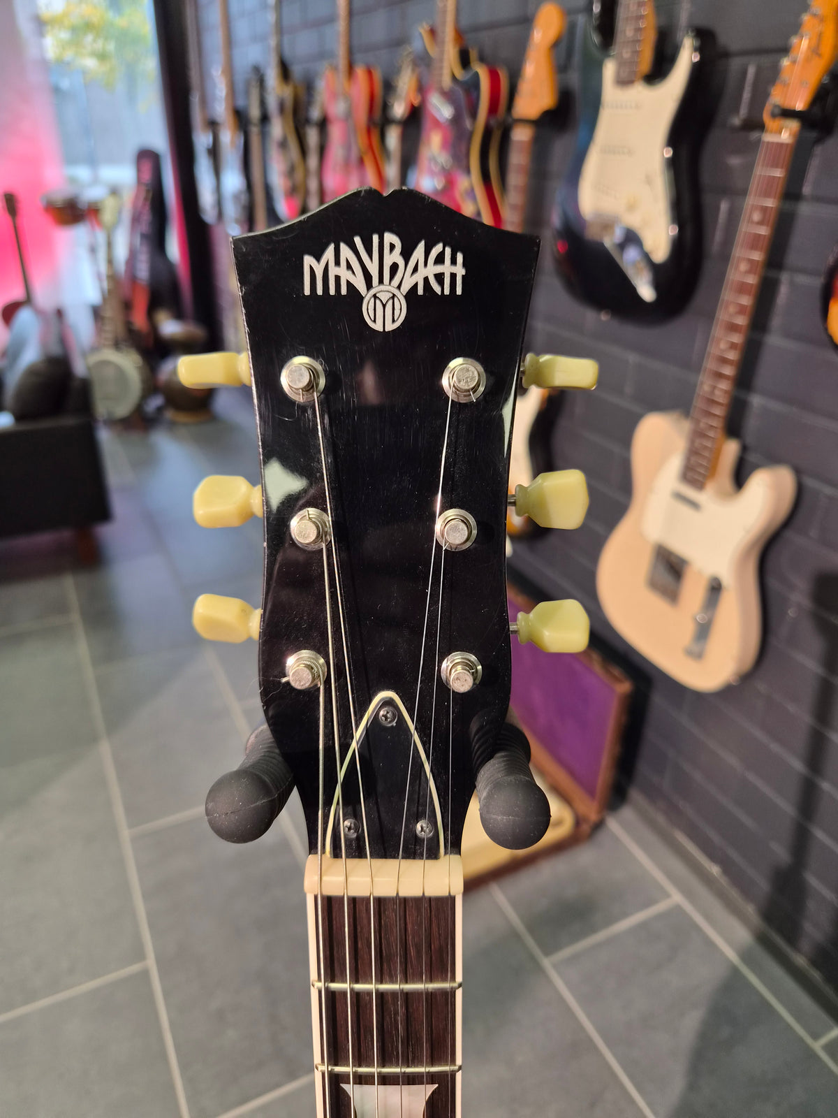 Maybach Albatroz 65-2 Aged Shoreline Gold 2023