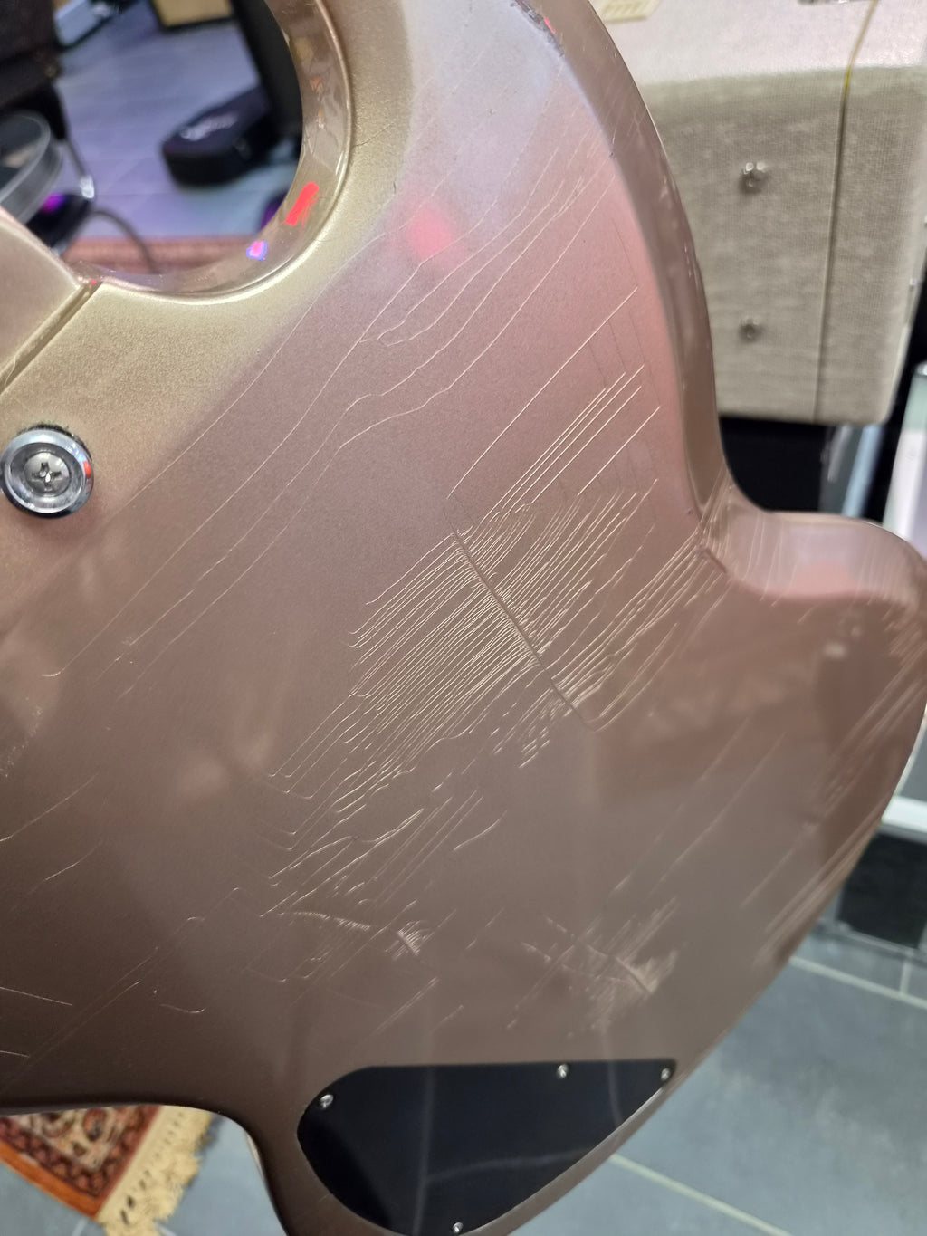 Maybach Albatroz 65-2 Aged Shoreline Gold 2023