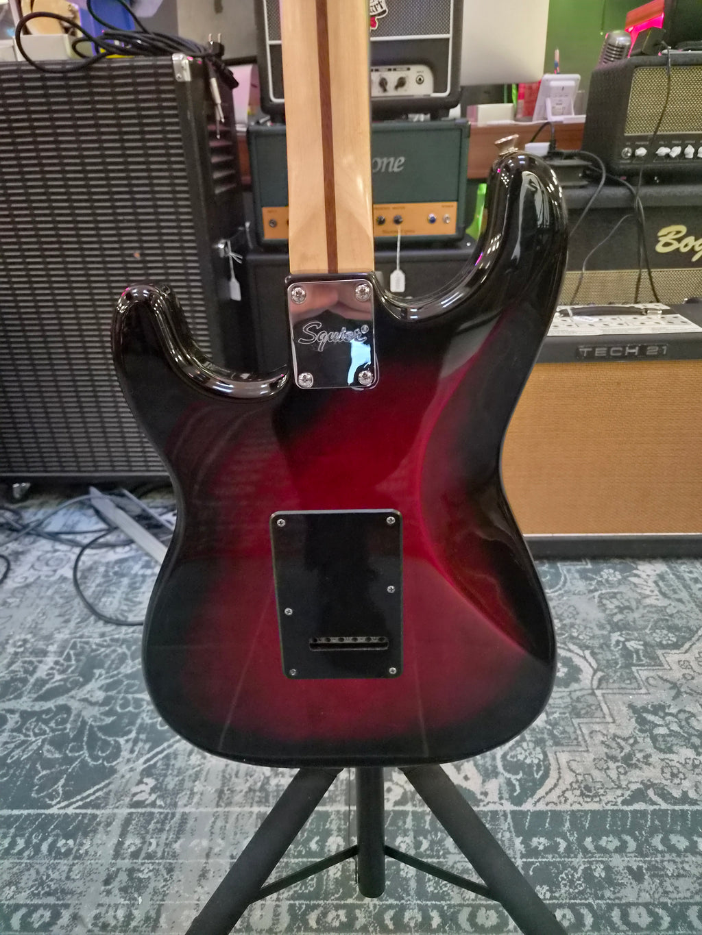 Squier Standard Stratocaster Antique Burst