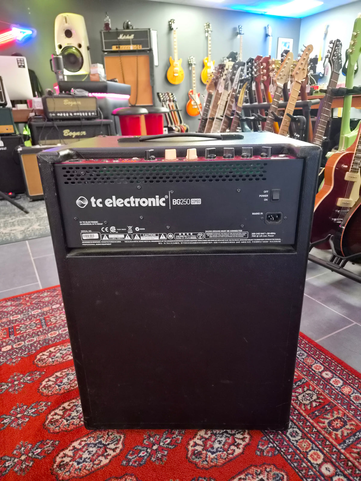 TC Electronic BG250 Combo