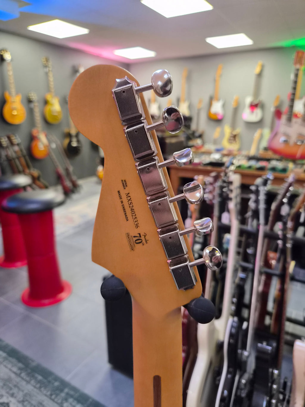 Fender Player II Stratocaster Hialeah Yellow with Maple Fingerboard