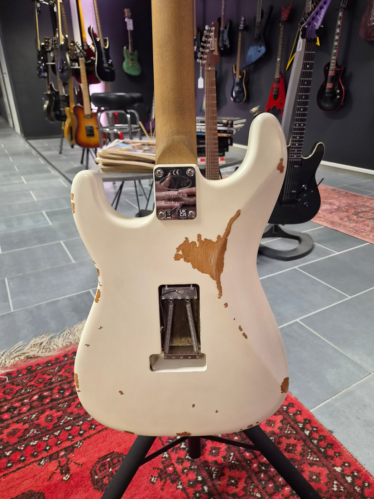 EVH Frankenstein Series Relic White