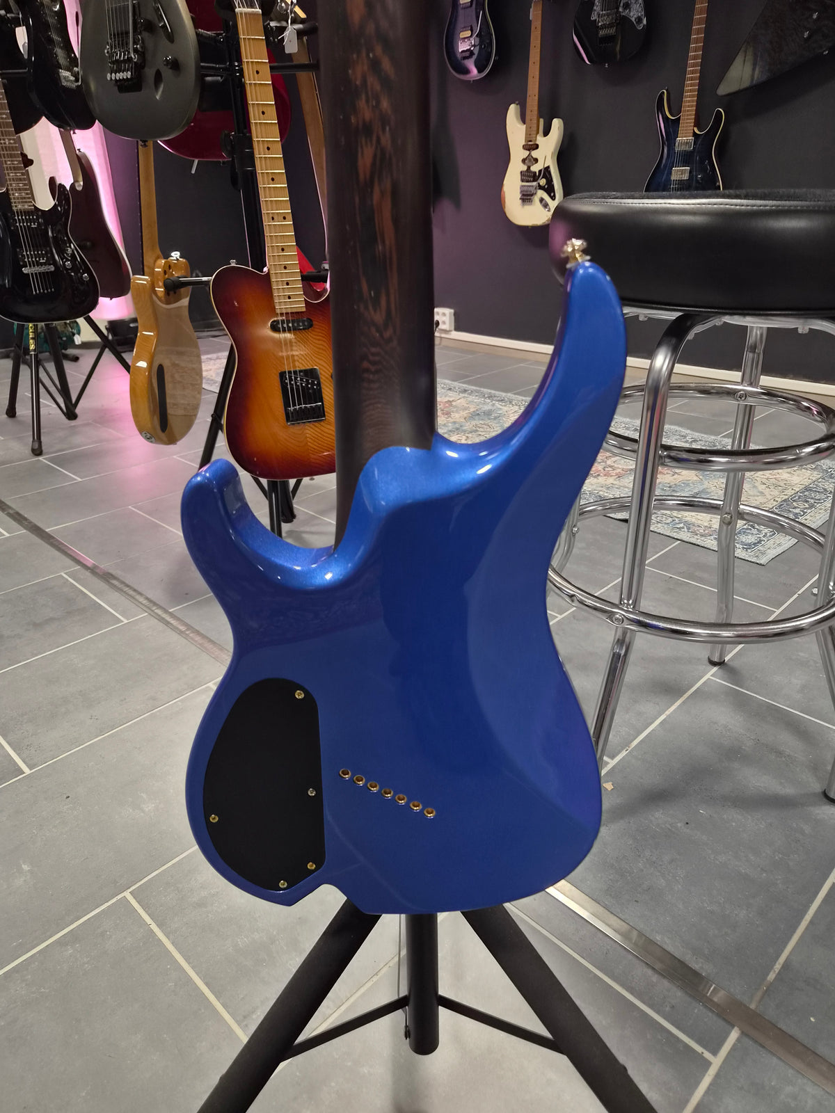 Ormsby SX GTR Carved 7 Metallic Blue 2019