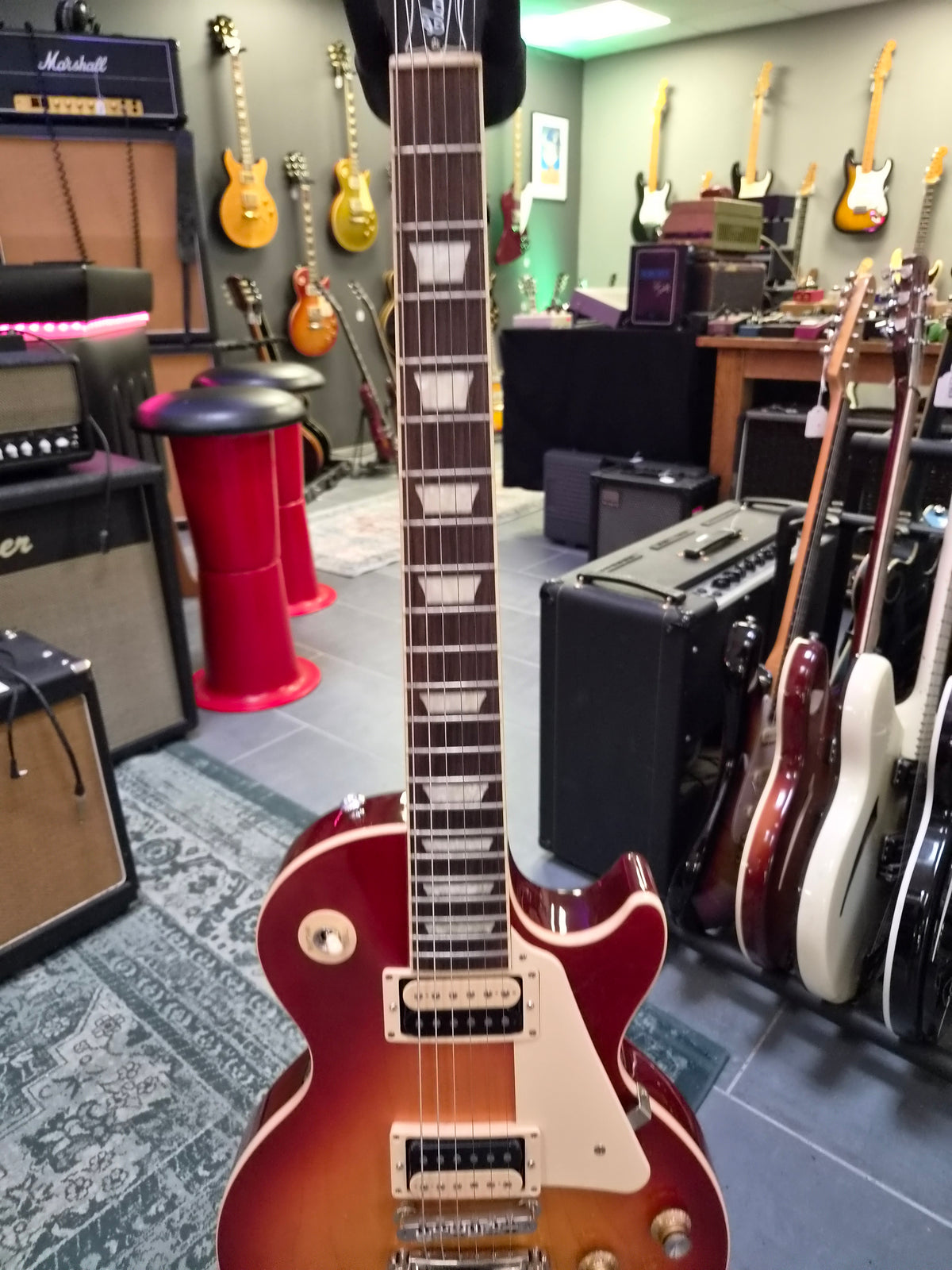 Gibson Les Paul Classic Heritage Cherry Sunburst 2020