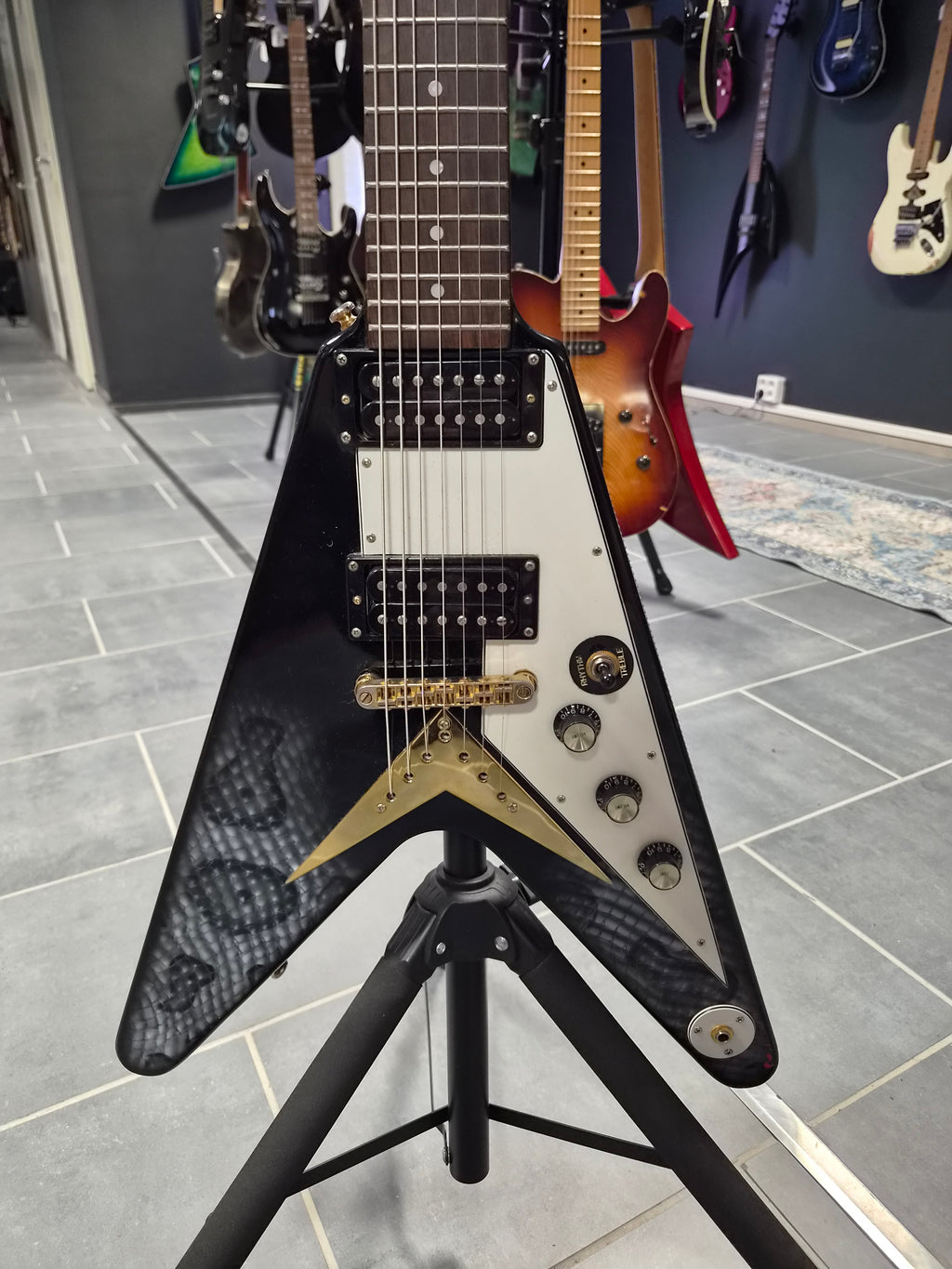 Epiphone 58 Korina Flying V 7 String