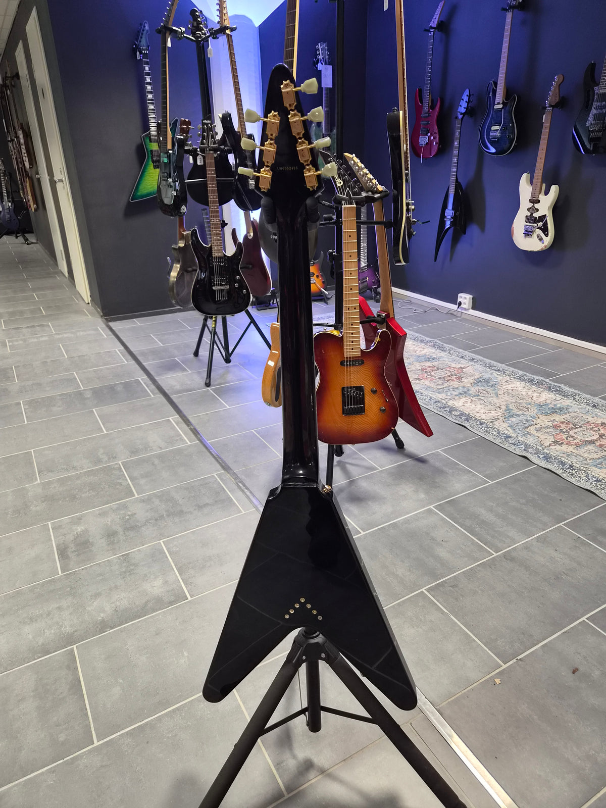 Epiphone 58 Korina Flying V 7 String