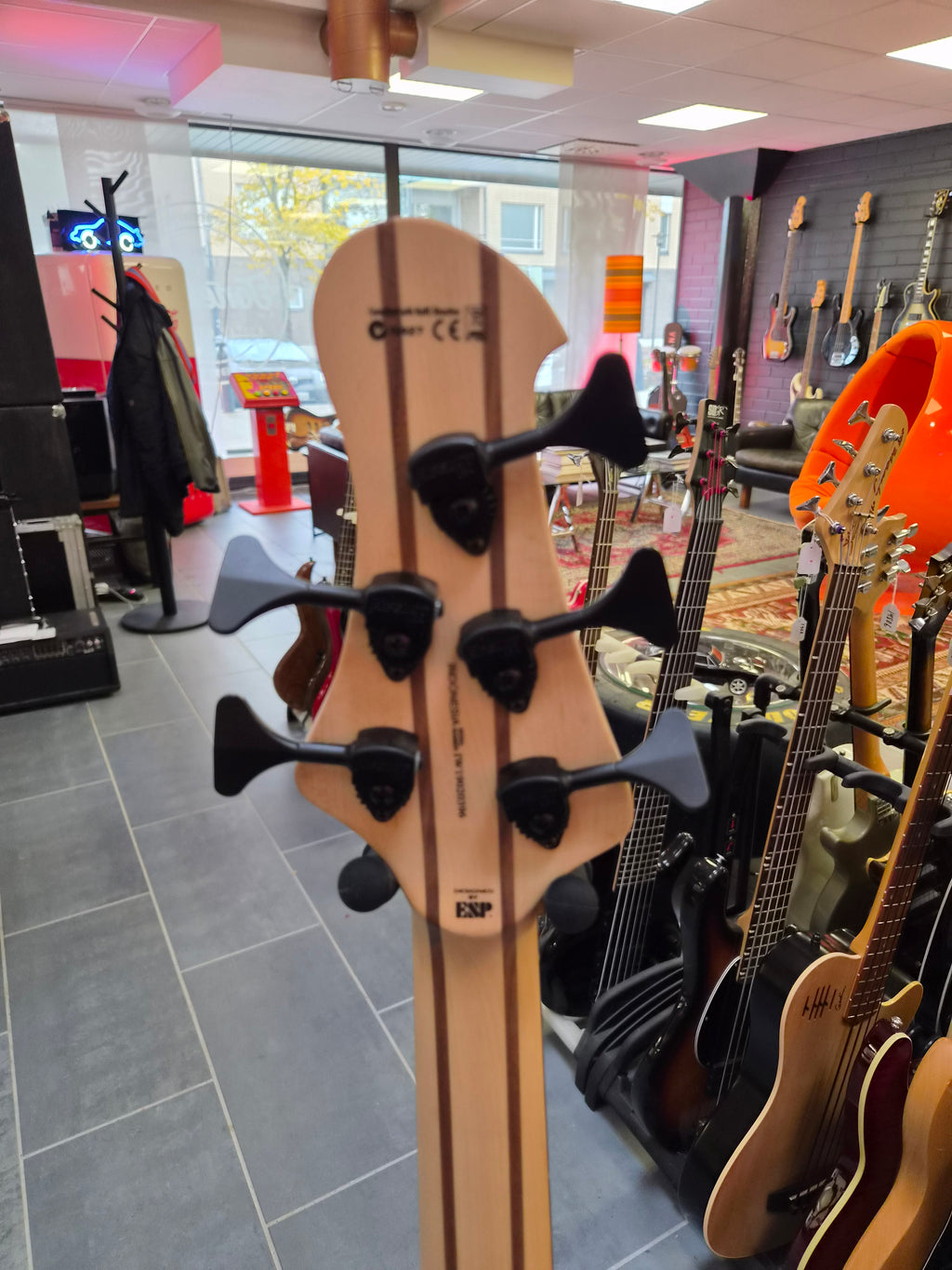 LTD Stream 1005 5-String Bass