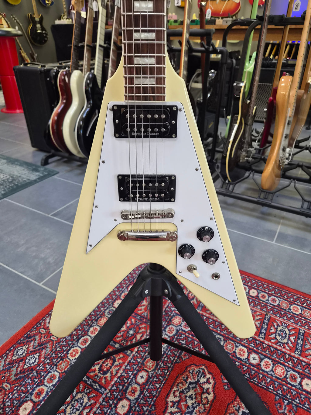 Edwards E-FV120D Cream White