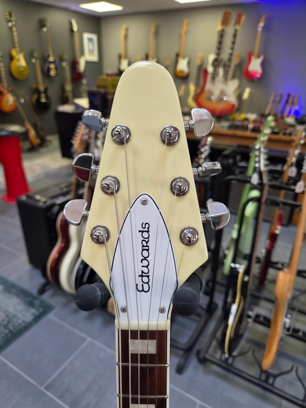 Edwards E-FV120D Cream White