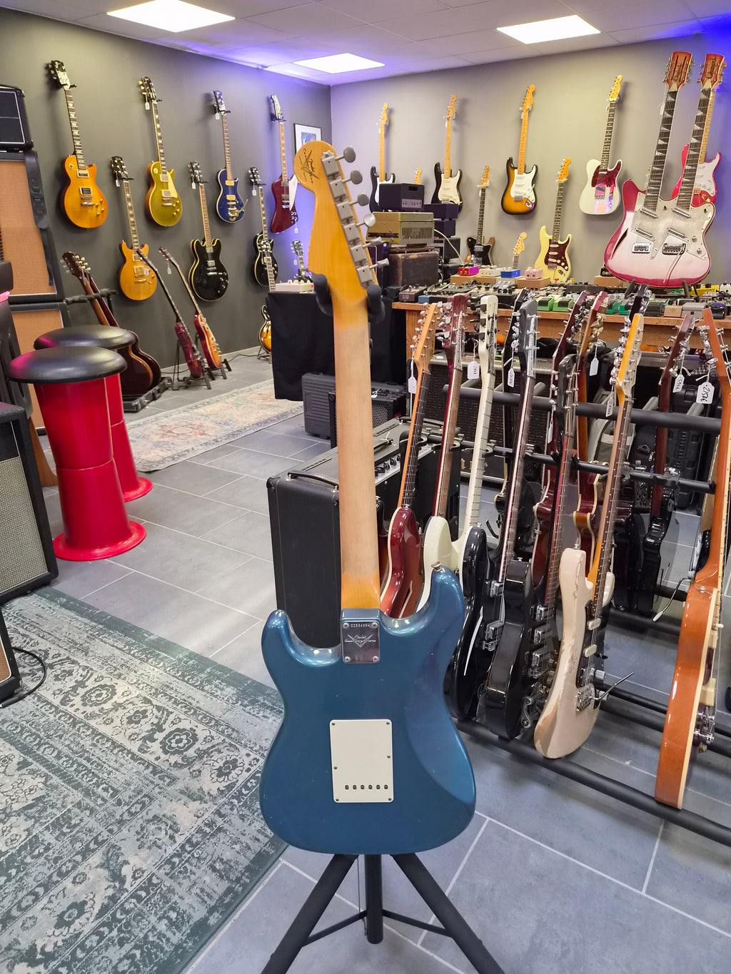 Fender Custom Shop NAMM Ltd 64 Stratocaster Lake Placid Blue Journeyman 2018