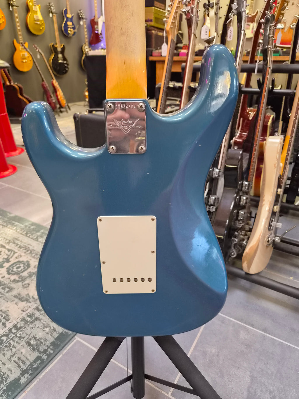 Fender Custom Shop NAMM Ltd 64 Stratocaster Lake Placid Blue Journeyman 2018