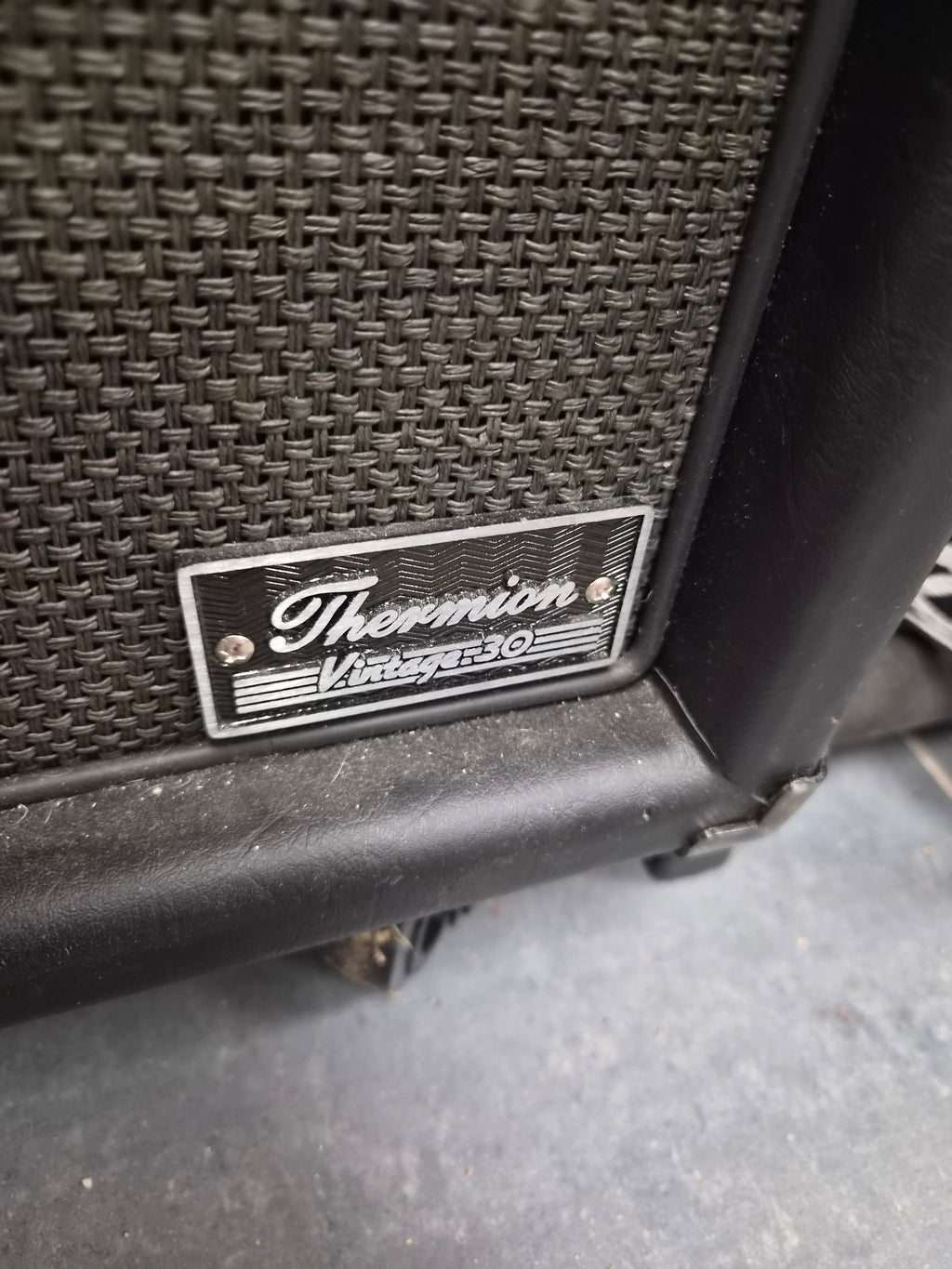 Ibanez TN412S Thermion Cabinet w/ Vintage 30
