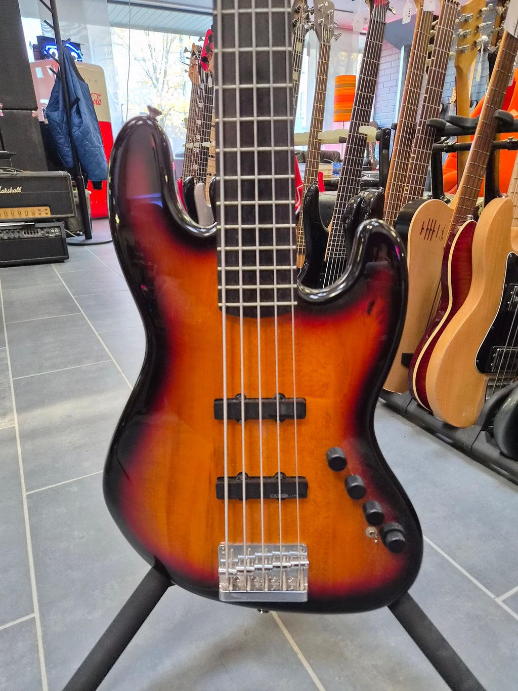 Squier Deluxe Jazz Bass Active V "Project"