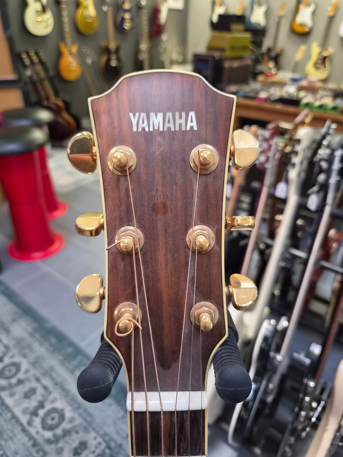 Yamaha LJ6