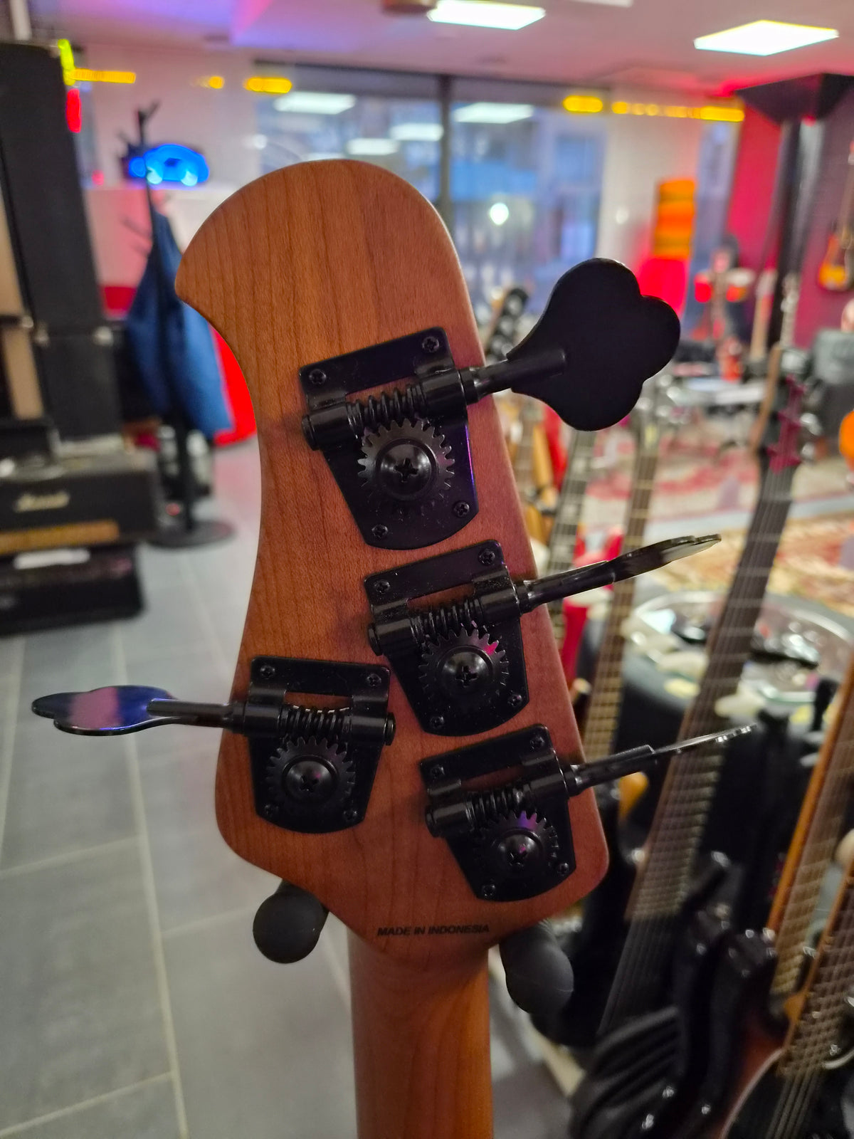 Sterling by Music Man Pete Wentz Signature w/ Mono Case