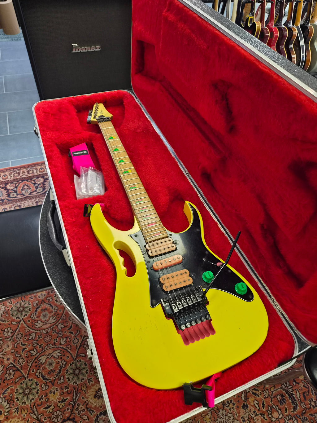 Vintage Ibanez JEM777 DY 1991