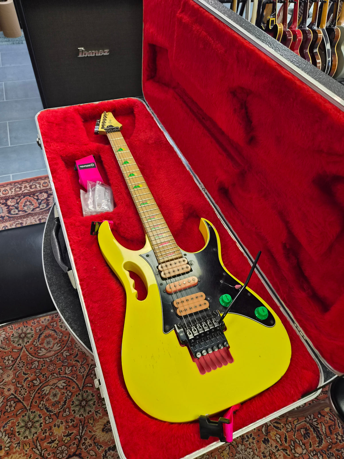 Vintage Ibanez JEM777 DY 1991