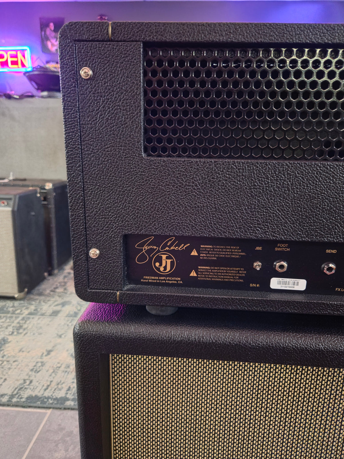 Friedman Jerry Cantrell JJ-100 BLK Signature 2024
