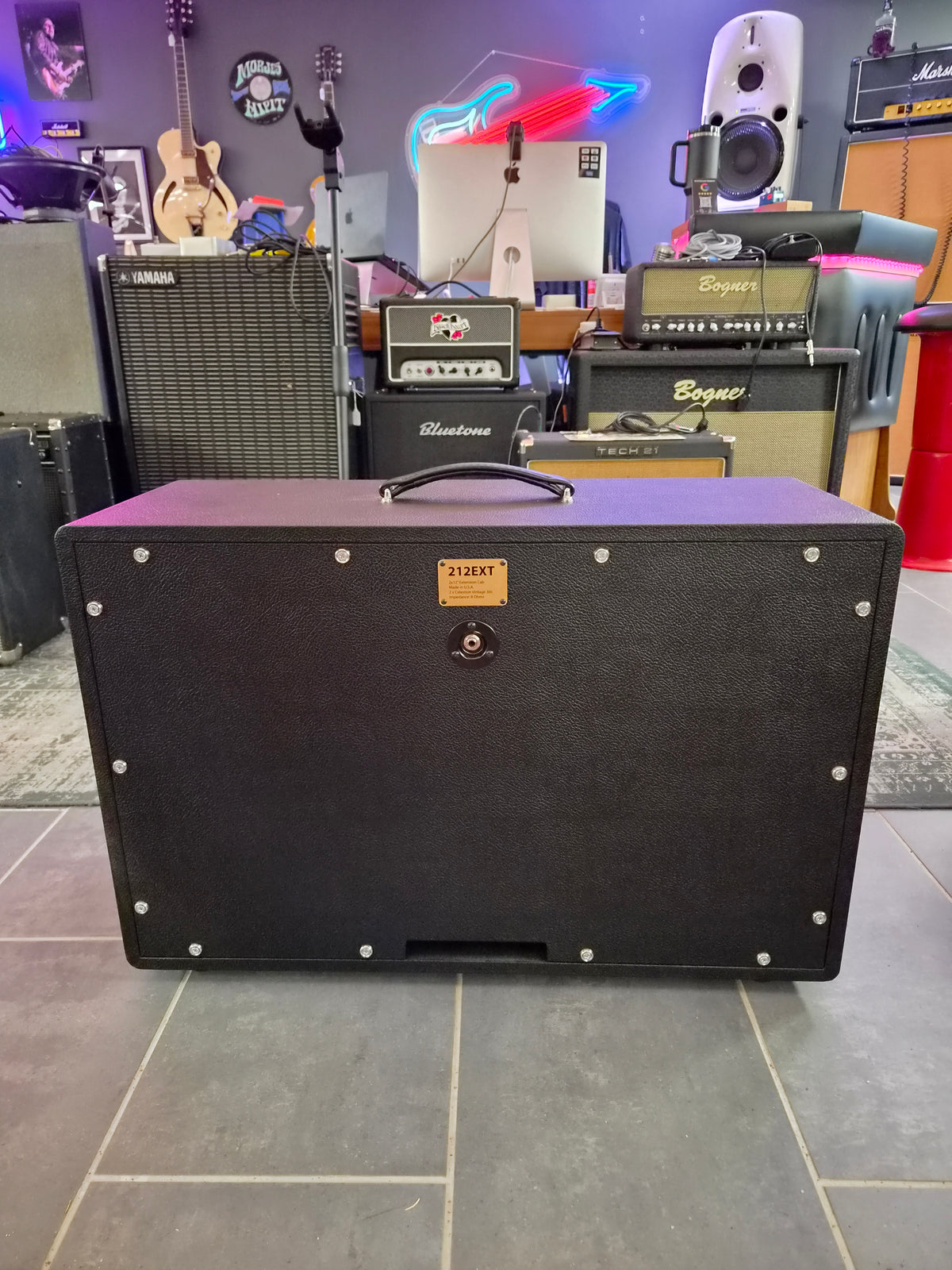 Friedman 2x12" Vintage (2x celestion V30) 2024