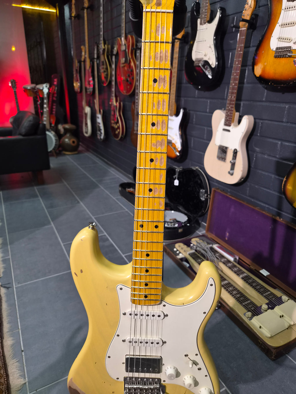 Nashguitars S-63 Cream HSS 2023