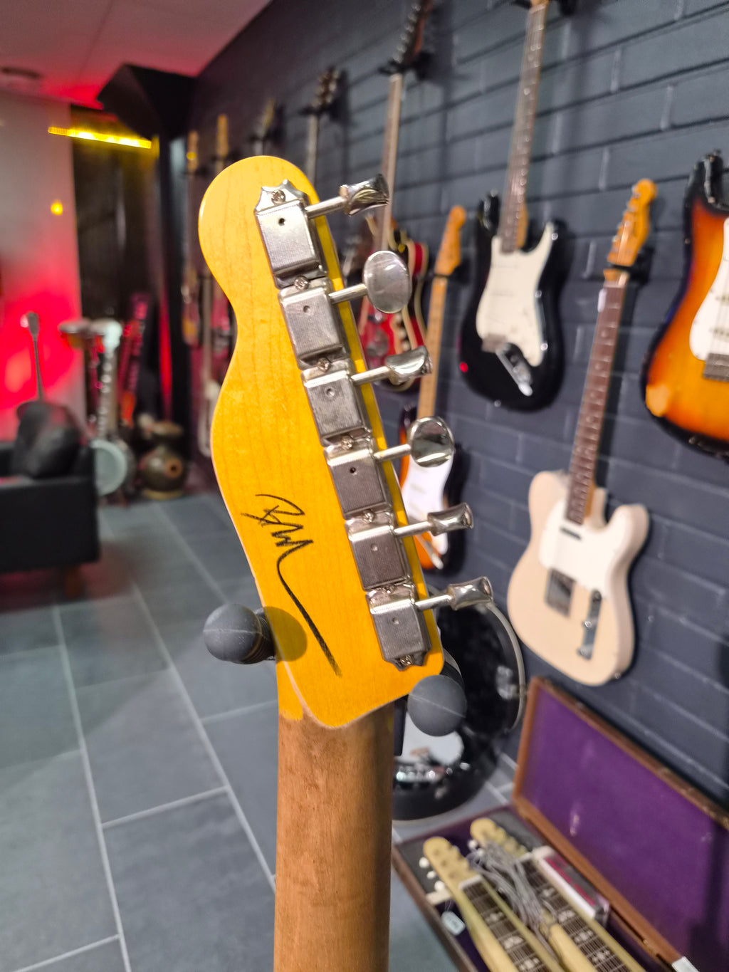 Nashguitars T-63 Fiesta Red 2025