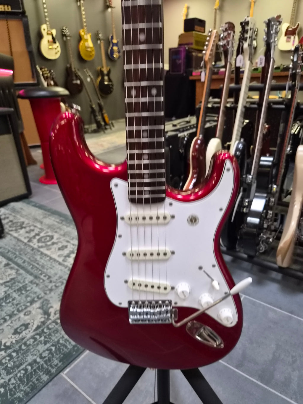 Squier JV-series CST-55 Candy Apple Red 1983