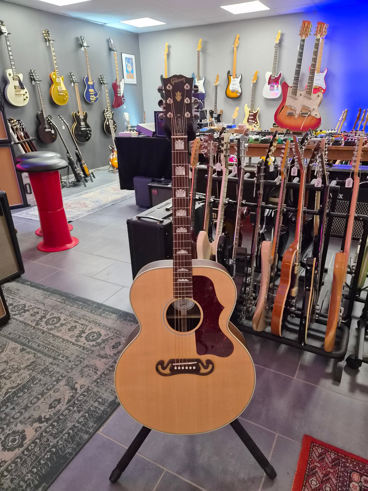 Gibson SJ-200 Studio Rosewood Satin 2024