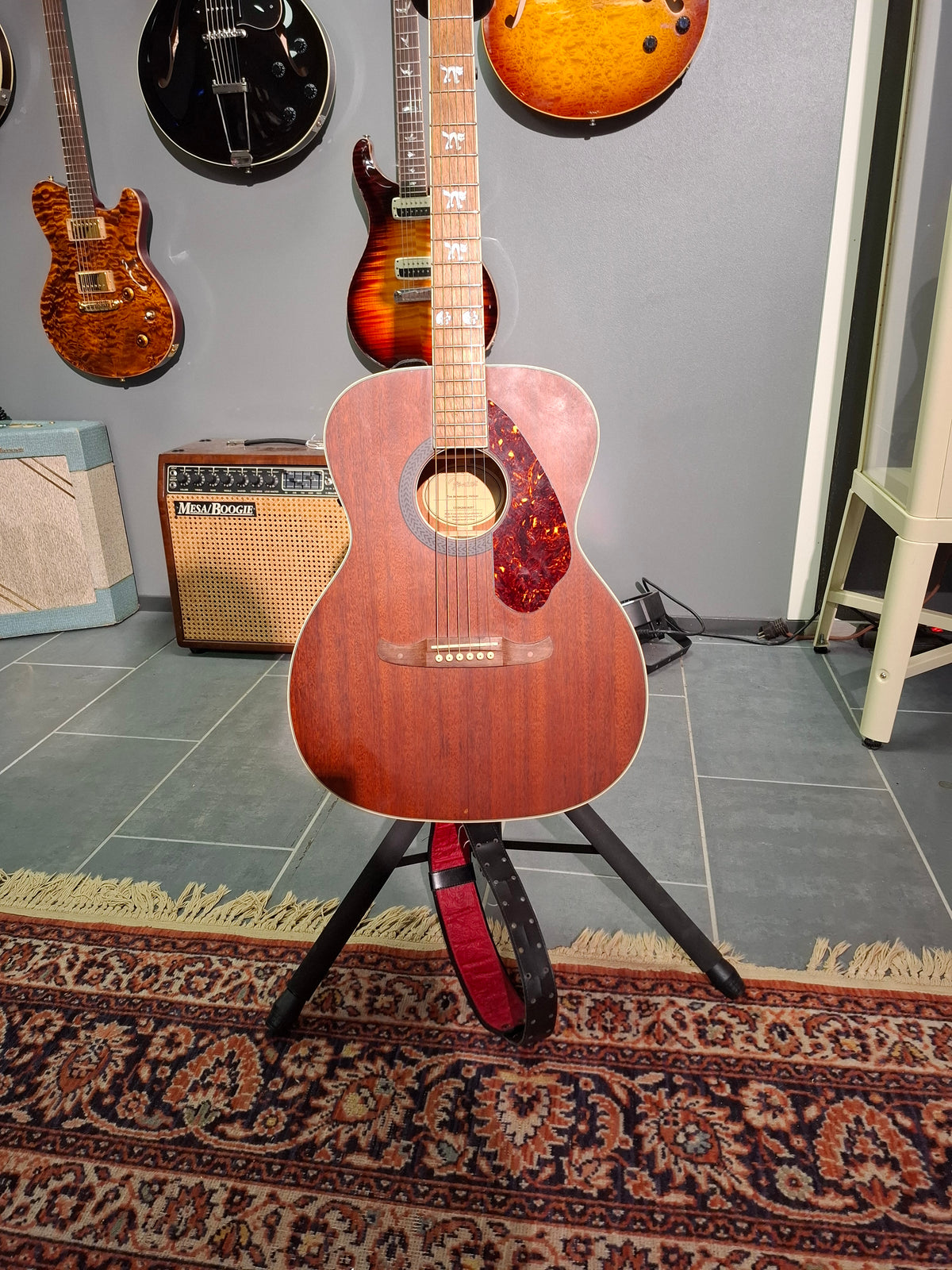 Fender Tim Armstrong Hellcat Acoustic