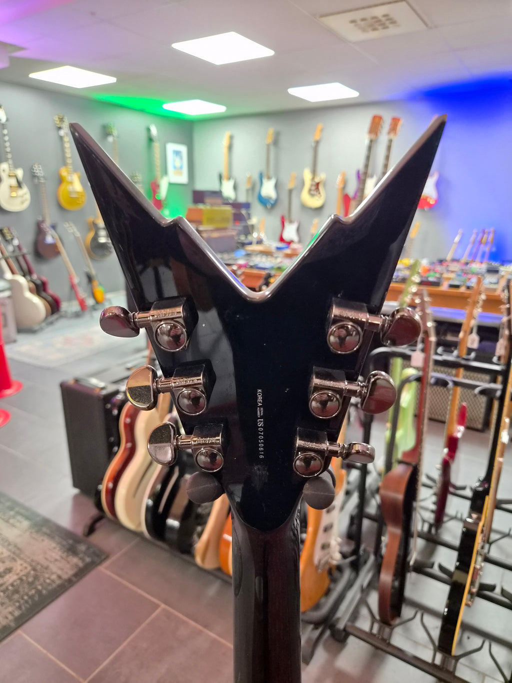 Dean Dimebag Darrell Razorback V