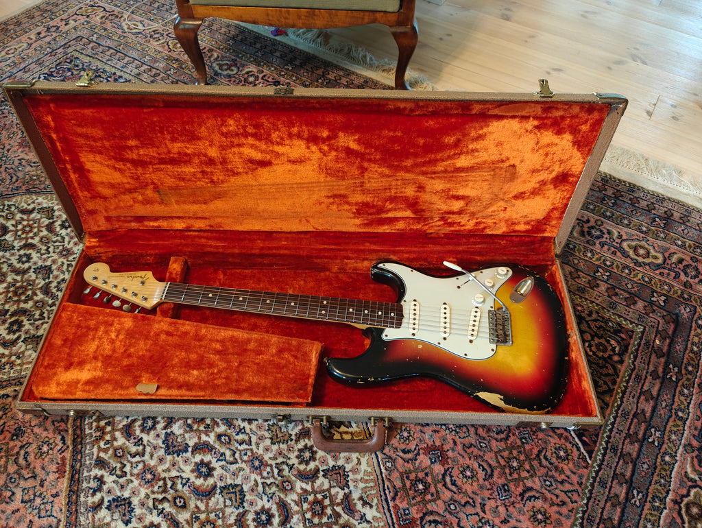 Fender Stratocaster 1963 Pre-CBS ALL ORIGINAL