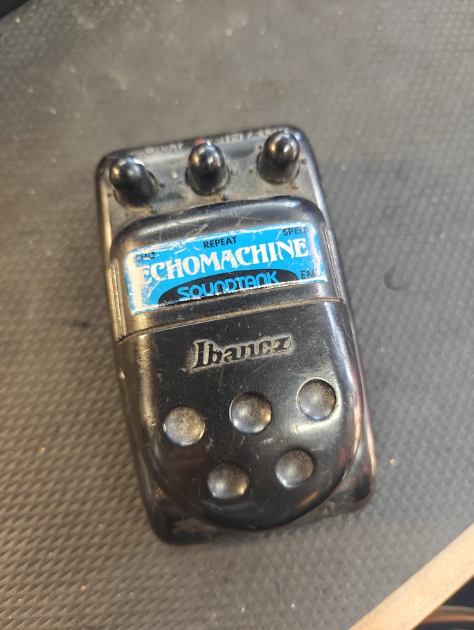 Ibanez Soundtank EM5 Echomachine